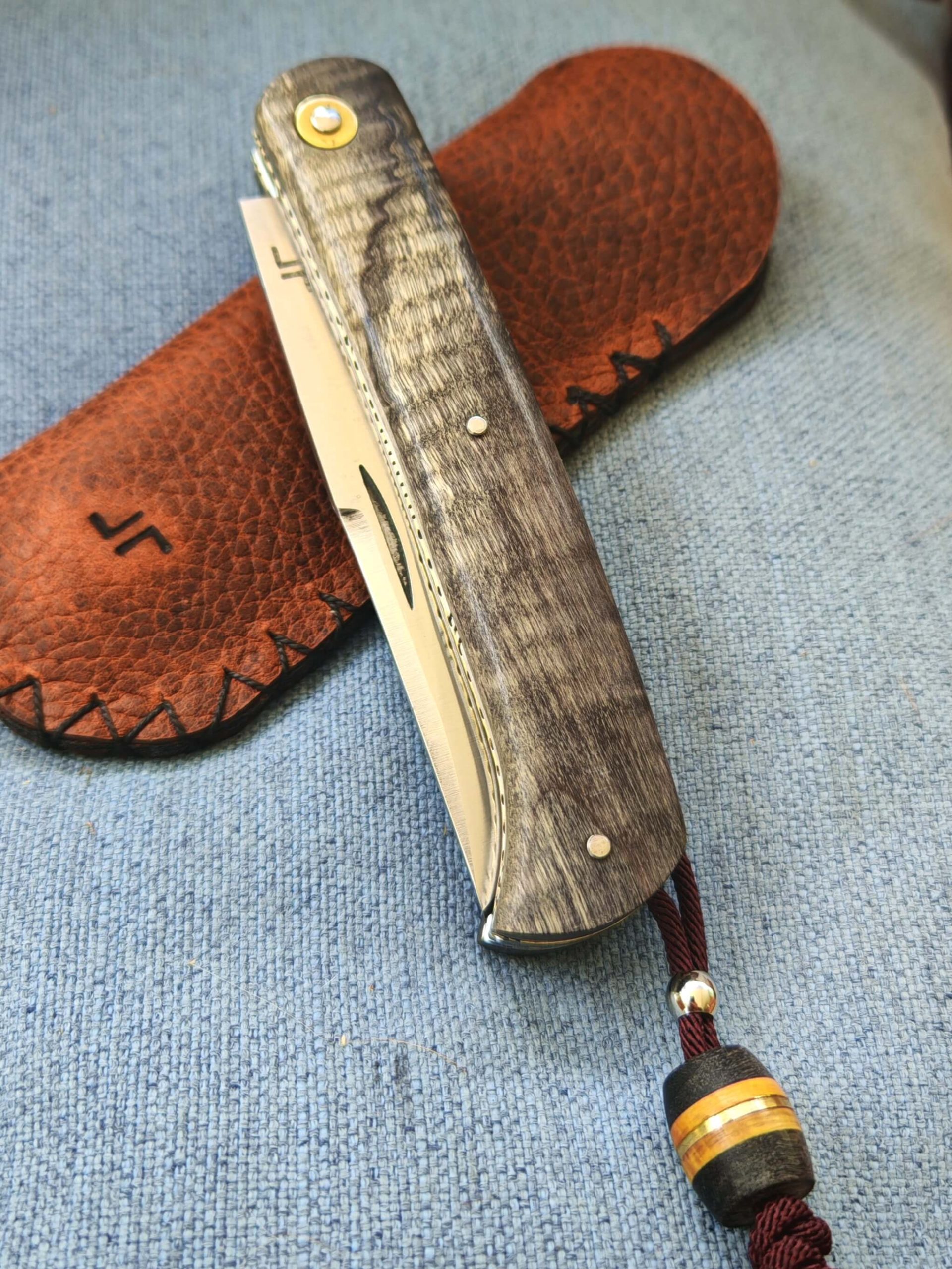 Modèle SIRIUS (version plaquettes rivetées) - Pièce unique – Image 7